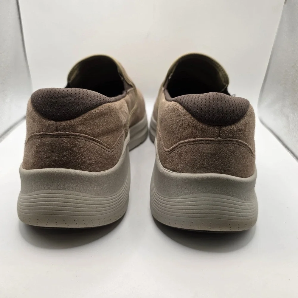 Skechers Arch Fit Banlin Brown Suede Slip On Sneakers Mens 11.5 Extra Wide 4E